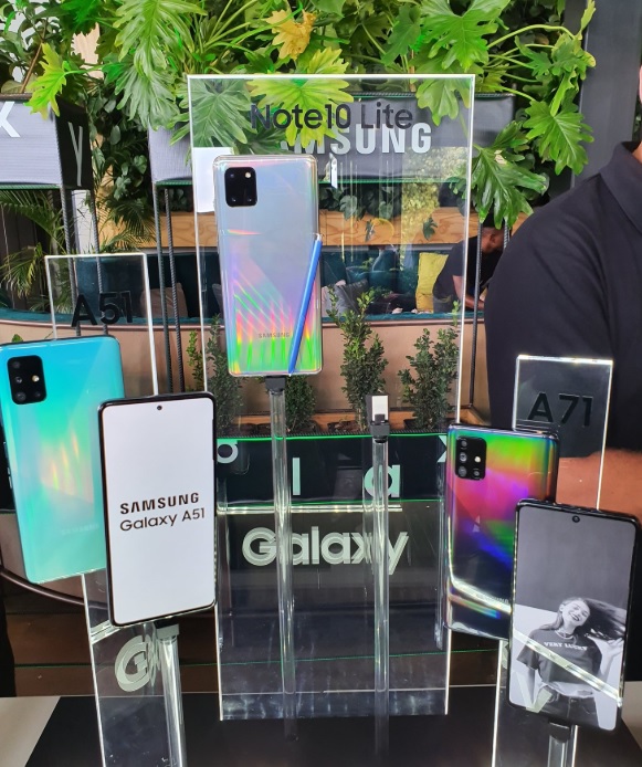 Samsung-Galaxy