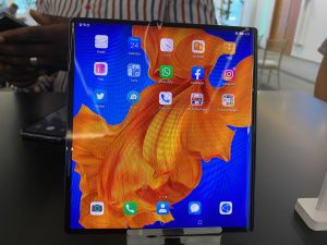 Huawei-Mate-XS