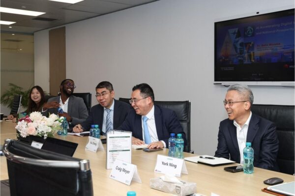 Gungubele pushes industry partnerships to position SA as Africa’s Digital Hub