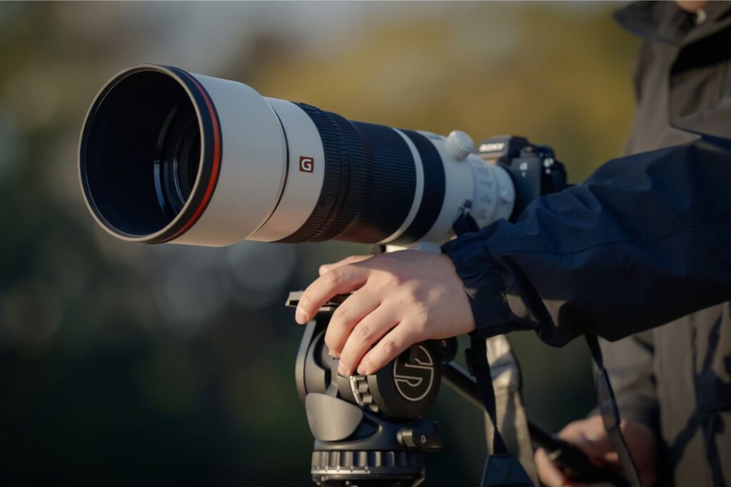 Sony’s new G Master lens is built for speed, reach, and precision