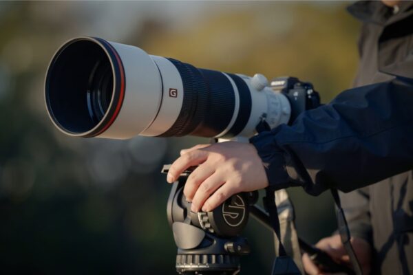 Sony’s new G Master lens is built for speed, reach, and precision